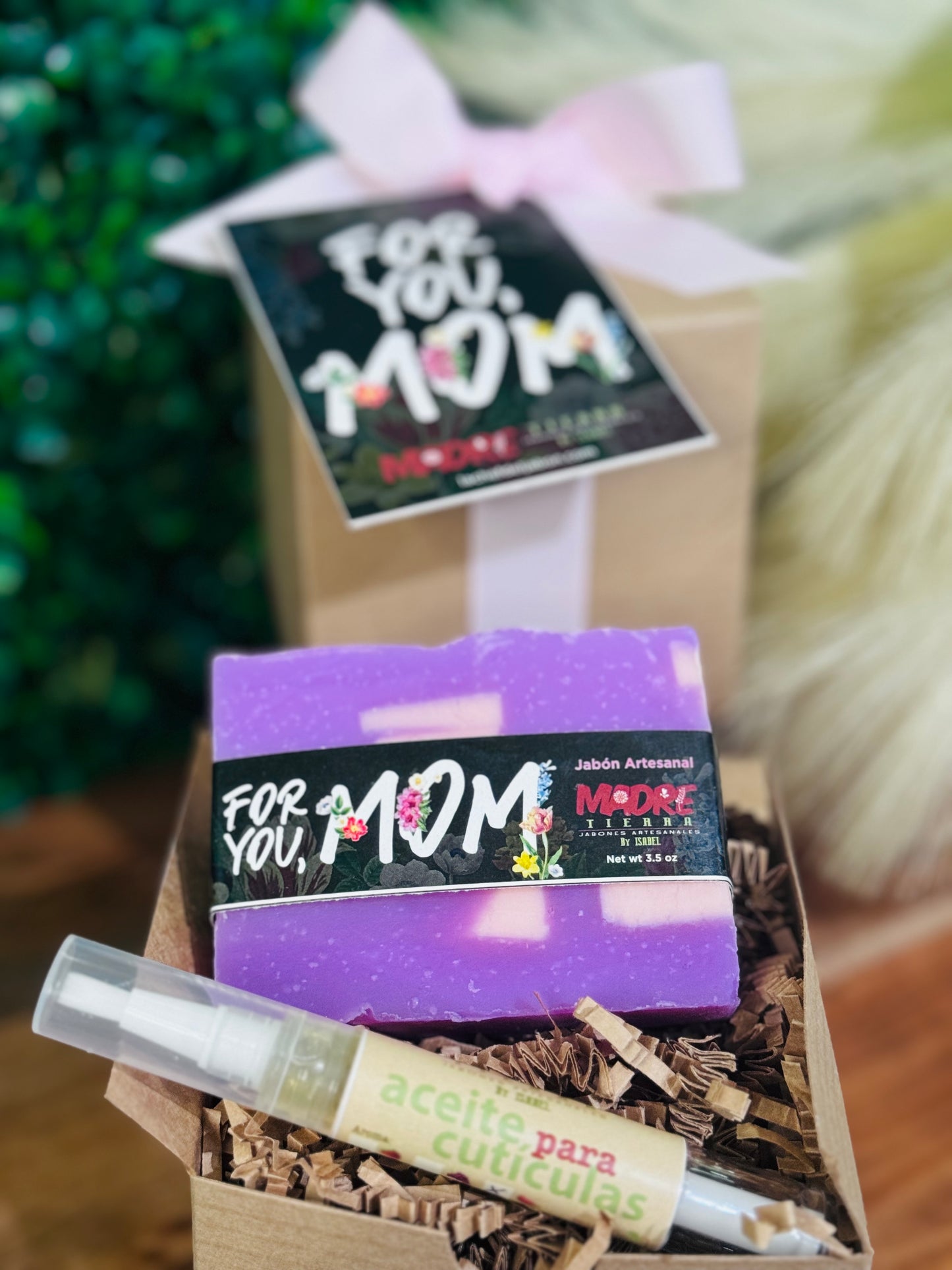 Mini Mom Box