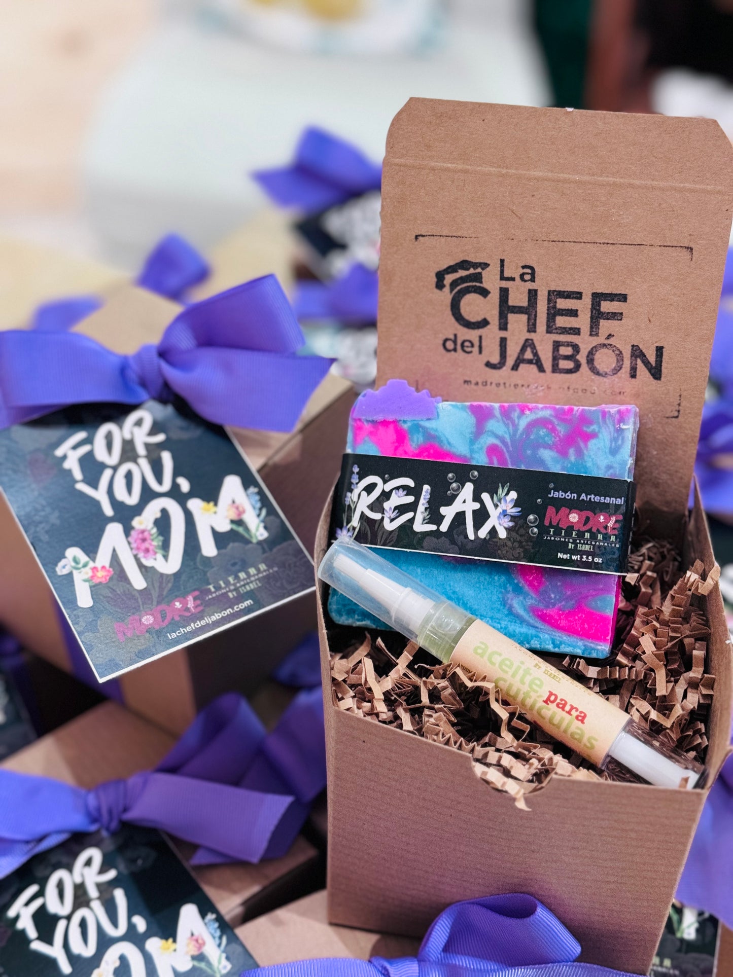 Mini Mom Box