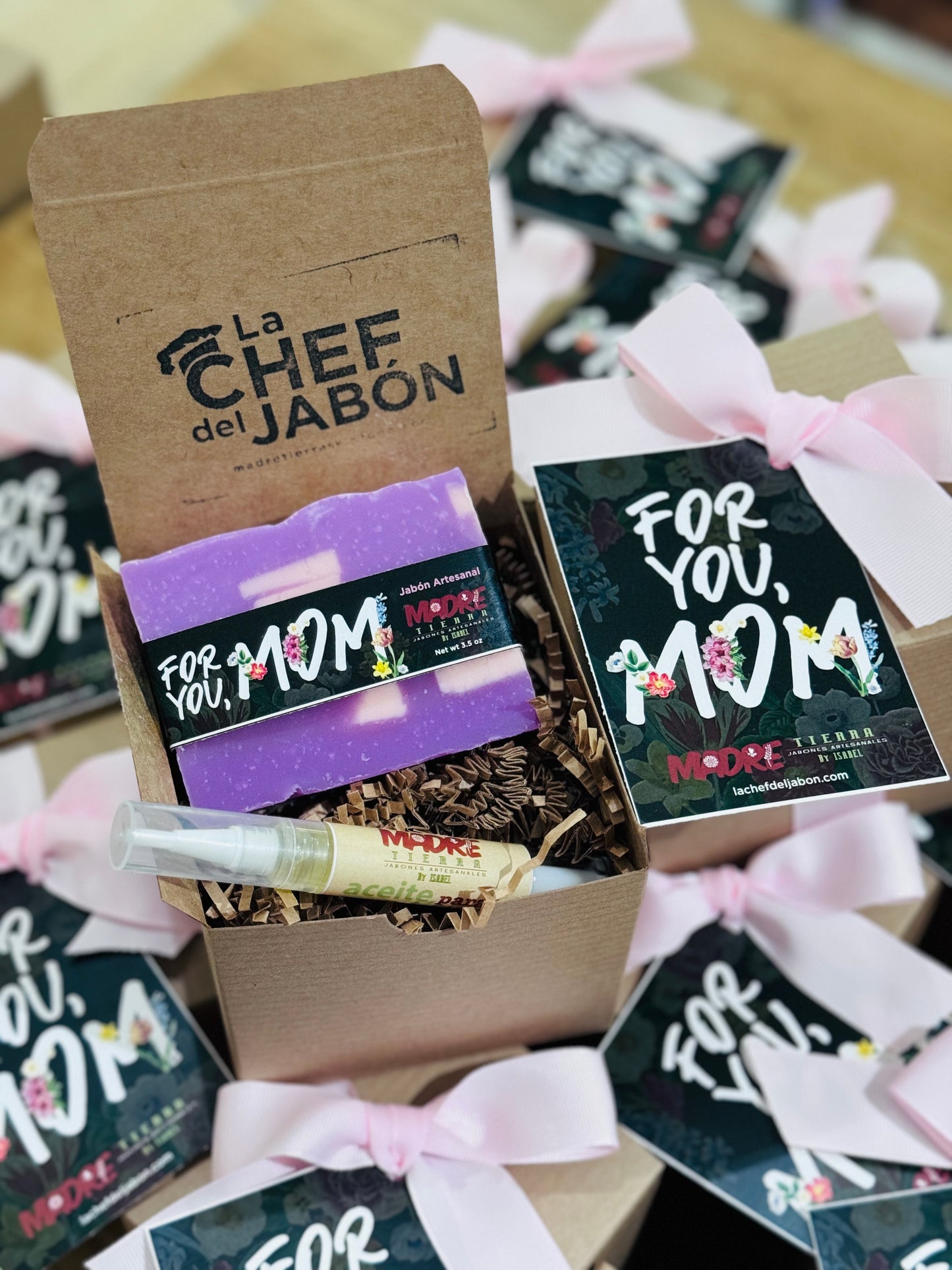 Mini Mom Box