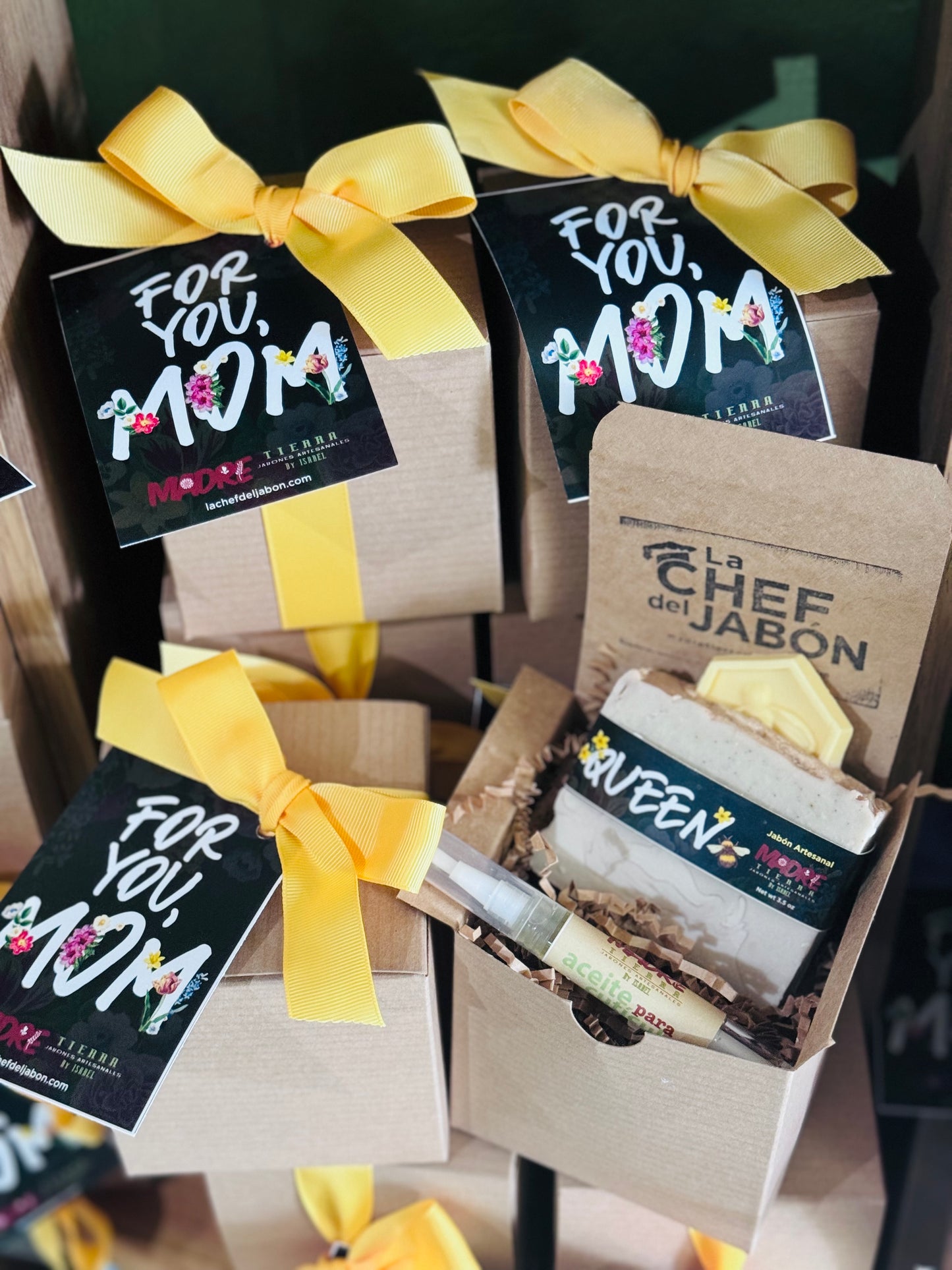 Mini Mom Box